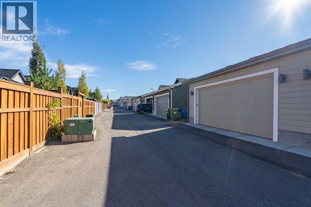 80 Mahogany Gardens Se, Calgary, Alberta  T3M 2S5 - Photo 30 - A2306179