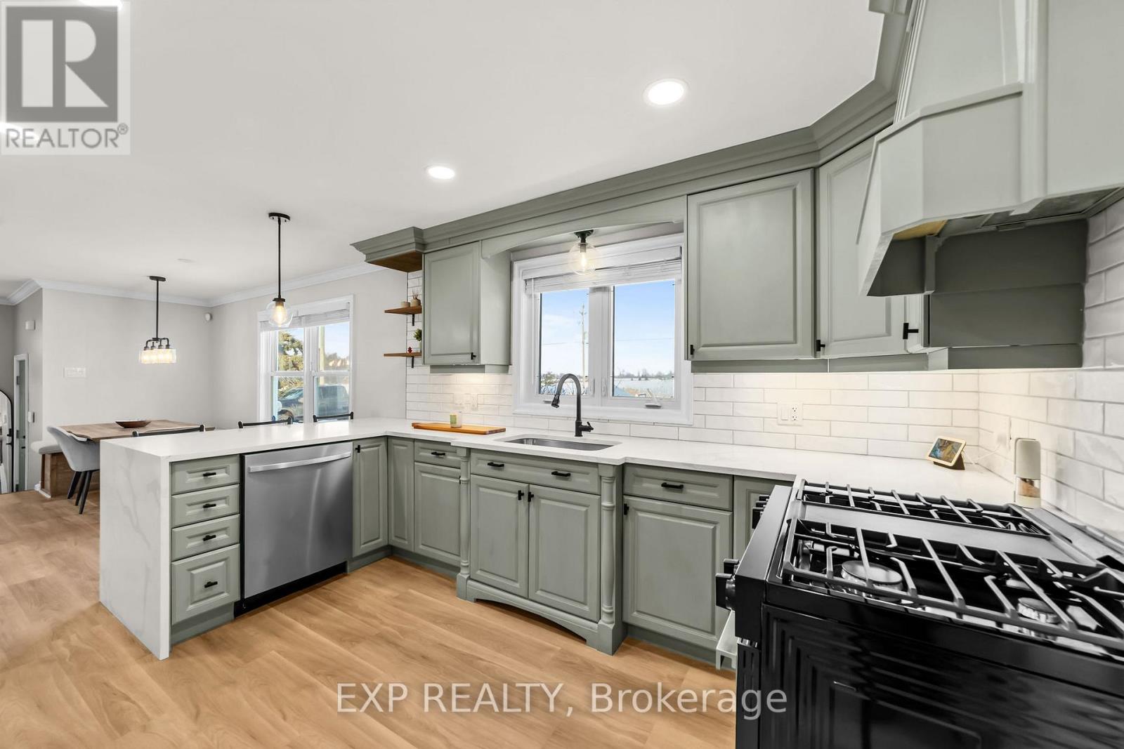 5051 Wellington Road S, London South, Ontario  N6E 3X9 - Photo 5 - X13084418