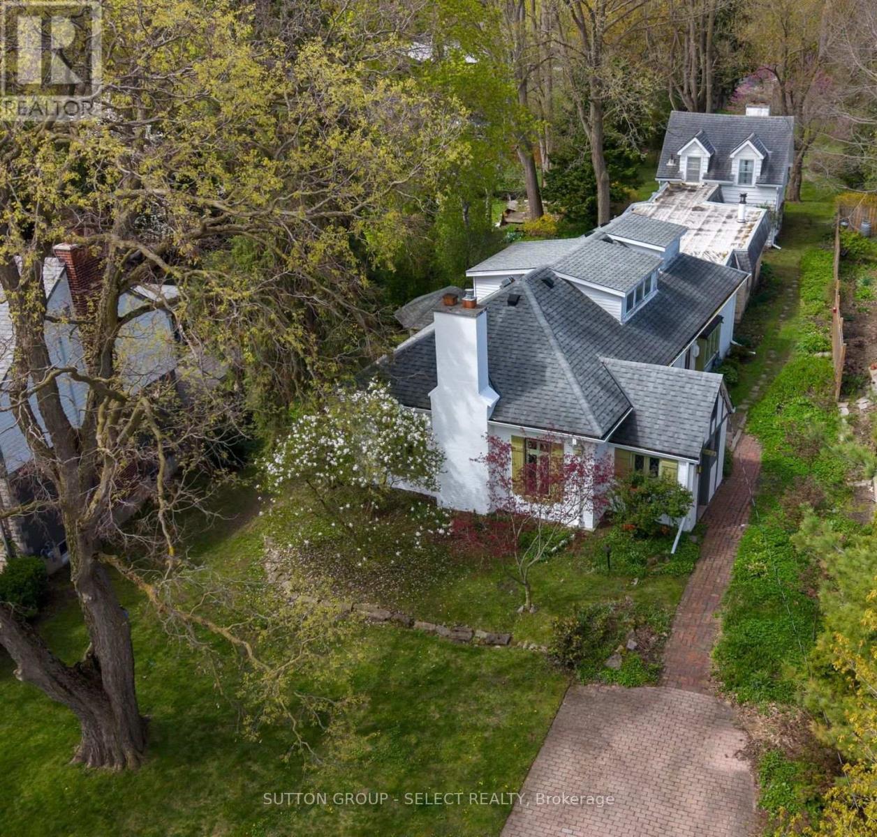 1053 Talbot Street, London East, Ontario  N6A 2V9 - Photo 2 - X13084448