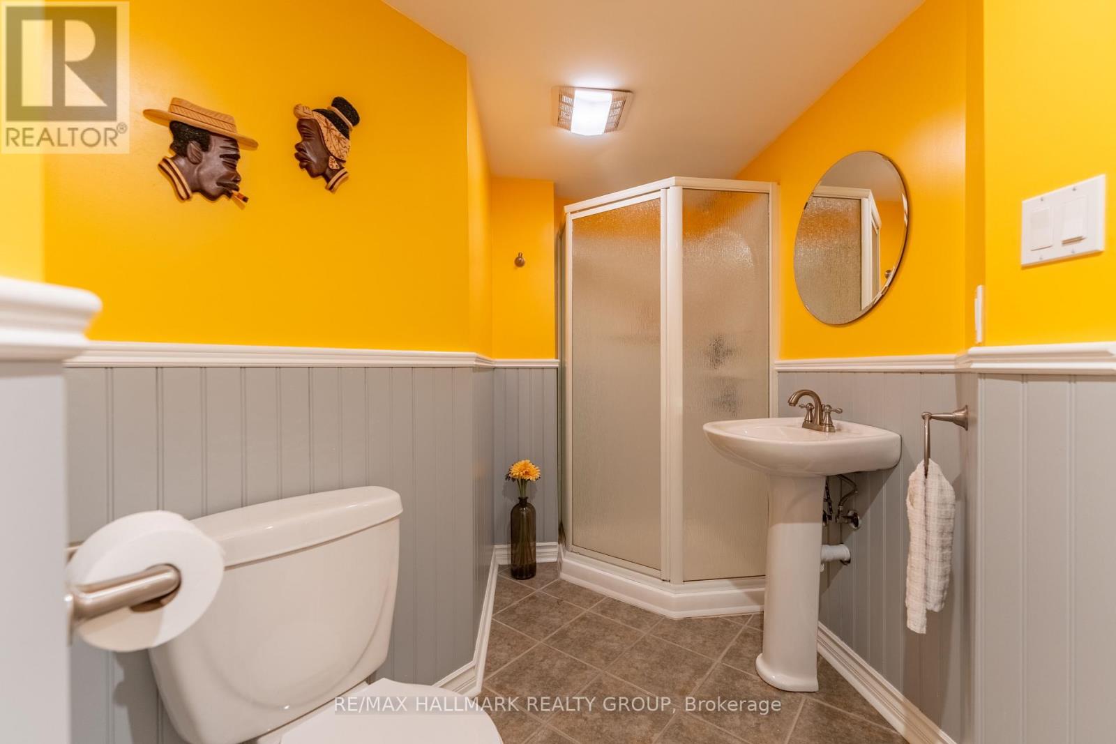 301 Tompkins Avenue N, Ottawa, Ontario  K1E 3X3 - Photo 33 - X13084224