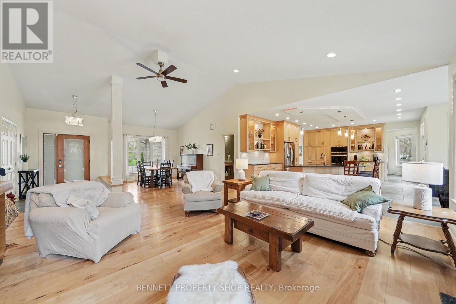33 D'arcys Way, North Grenville, Ontario  K0G 1J0 - Photo 6 - X13084304