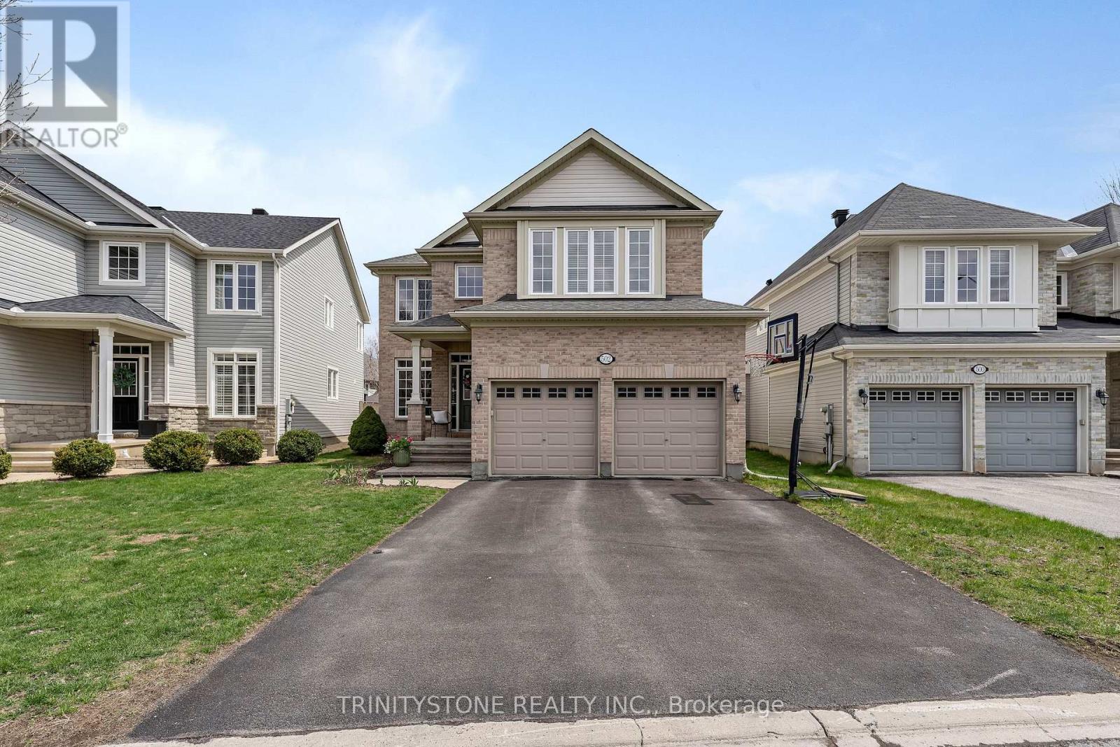 502 DALEWOOD CRESCENT, Ottawa, Ontario