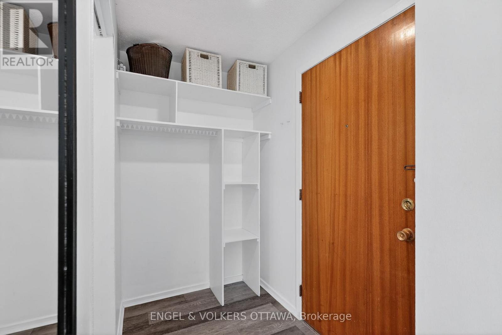 9 - 49 Sumac Street, Ottawa, Ontario  K1J 7T7 - Photo 3 - X13084368