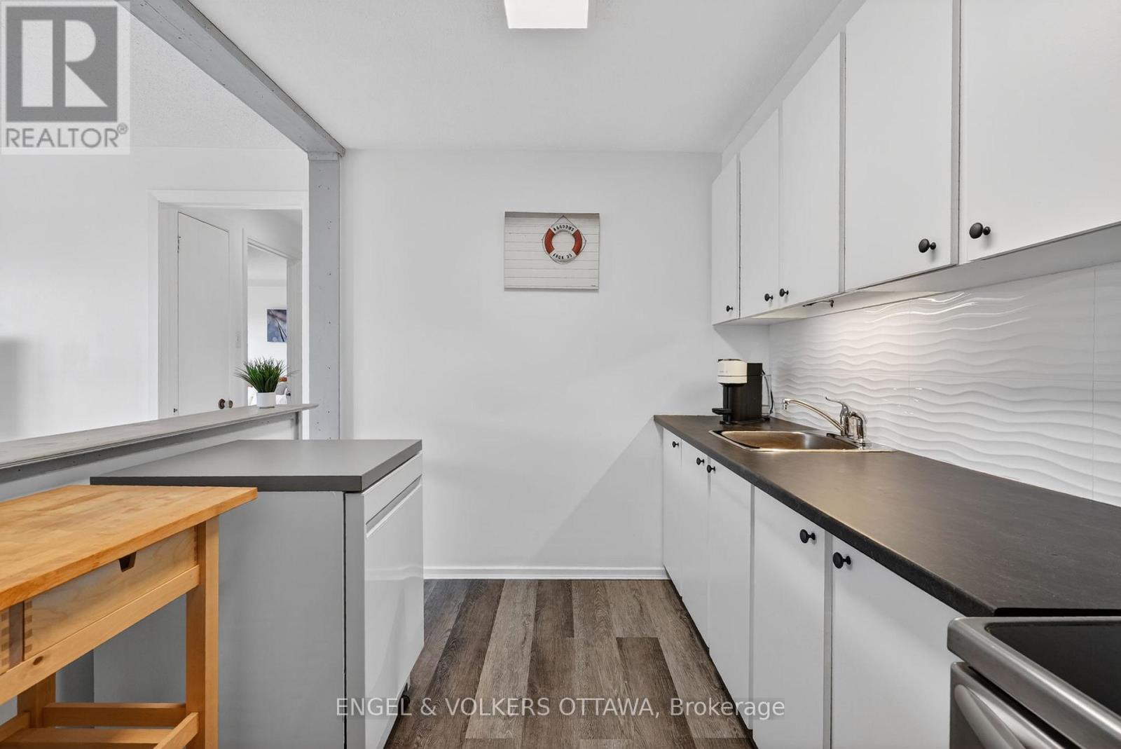 9 - 49 Sumac Street, Ottawa, Ontario  K1J 7T7 - Photo 8 - X13084368