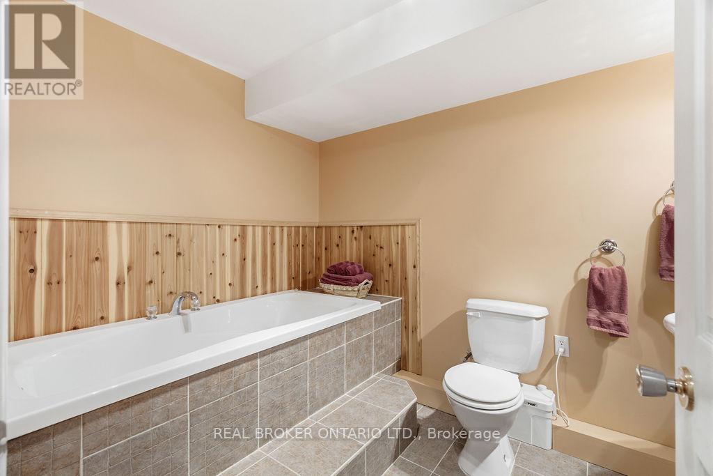 2225 Green Bay Road, Frontenac, Ontario  K0H 1T0 - Photo 24 - X13084378