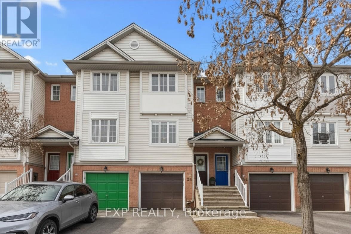 36 YORKVILLE STREET, Ottawa, Ontario