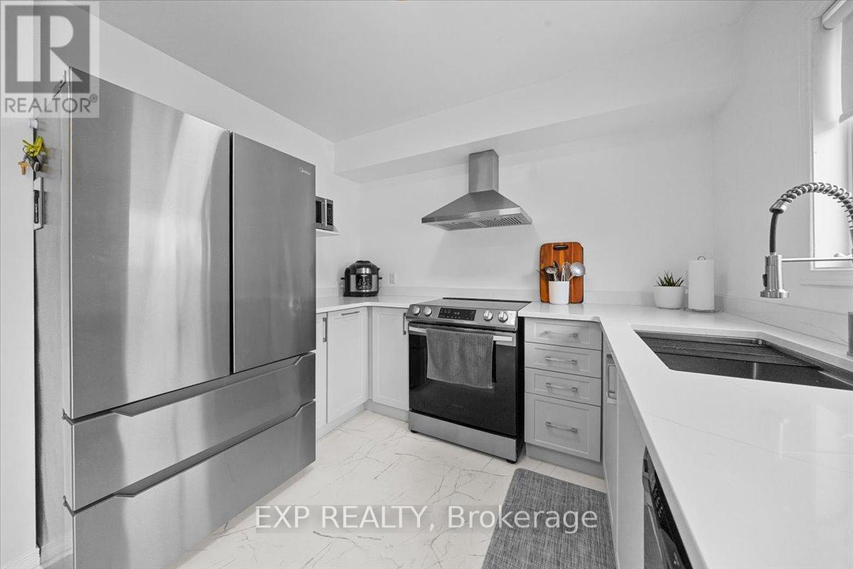 36 Yorkville Street, Ottawa, Ontario  K2C 4B5 - Photo 7 - X13084434