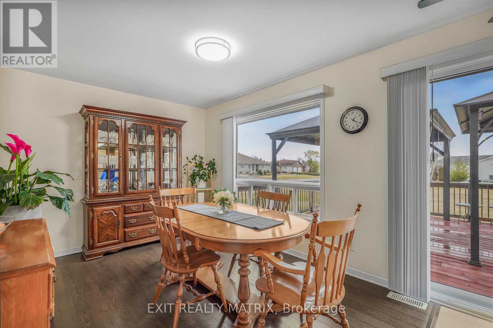 6454 Waterbury Lane, Ottawa, Ontario  K0A 2T0 - Photo 9 - X13084542