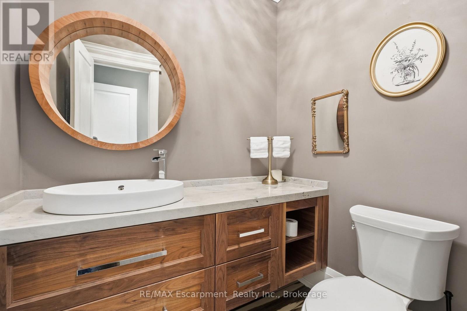 4180 Lakeshore Road, Burlington, Ontario  L7L 1A4 - Photo 19 - W13084322