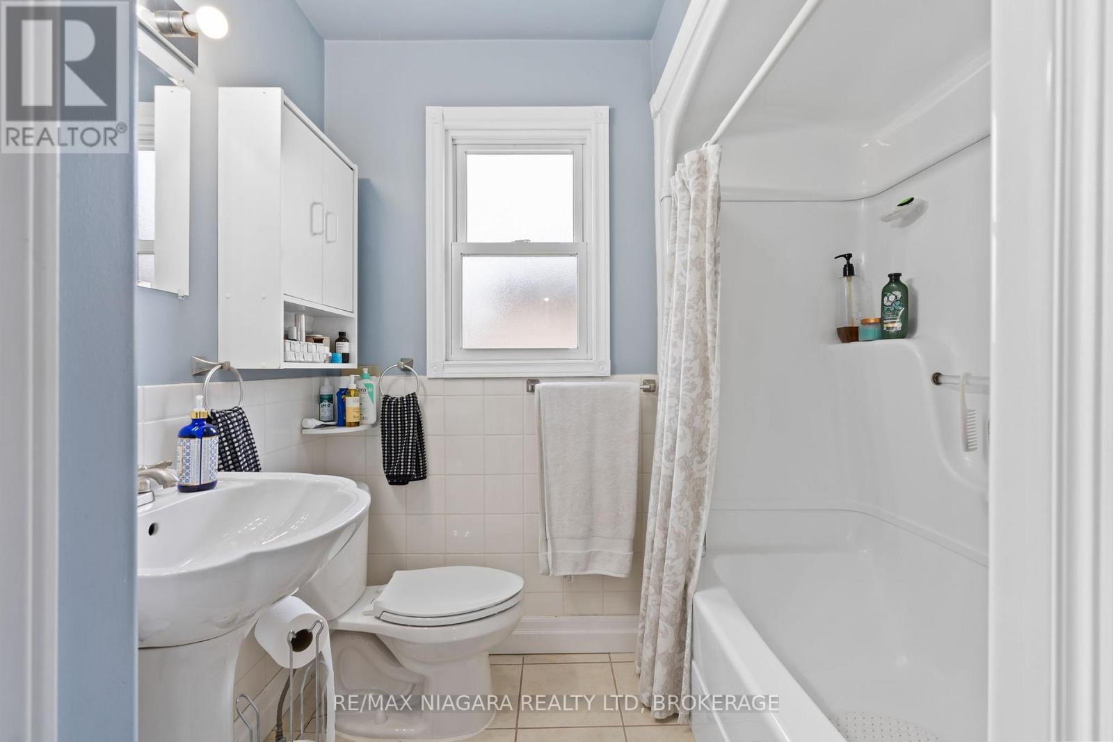 8134 Beaverdams Road, Niagara Falls, Ontario  L2H 1S1 - Photo 12 - X13084232