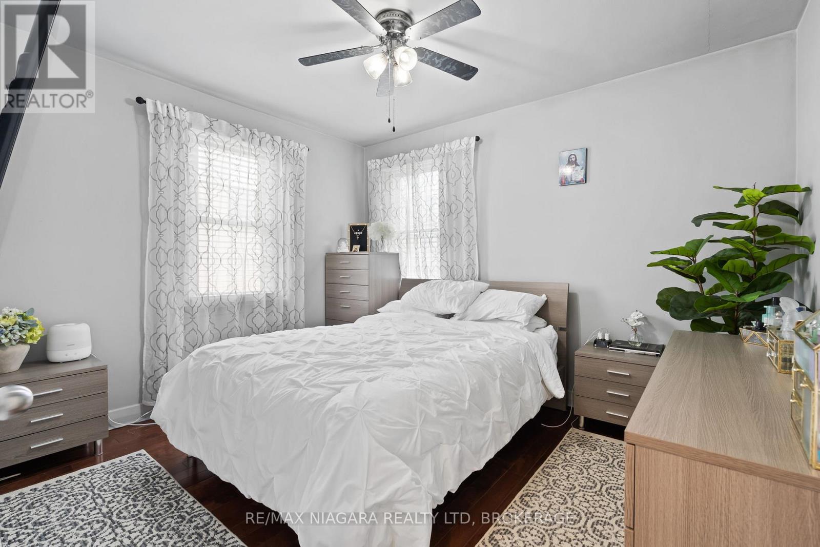 8134 Beaverdams Road, Niagara Falls, Ontario  L2H 1S1 - Photo 13 - X13084232