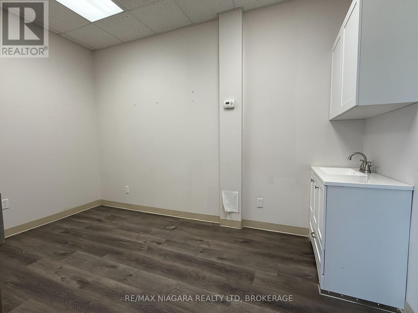 8 - 224 Garrison Road, Fort Erie, Ontario  L2A 1M7 - Photo 8 - X13084332