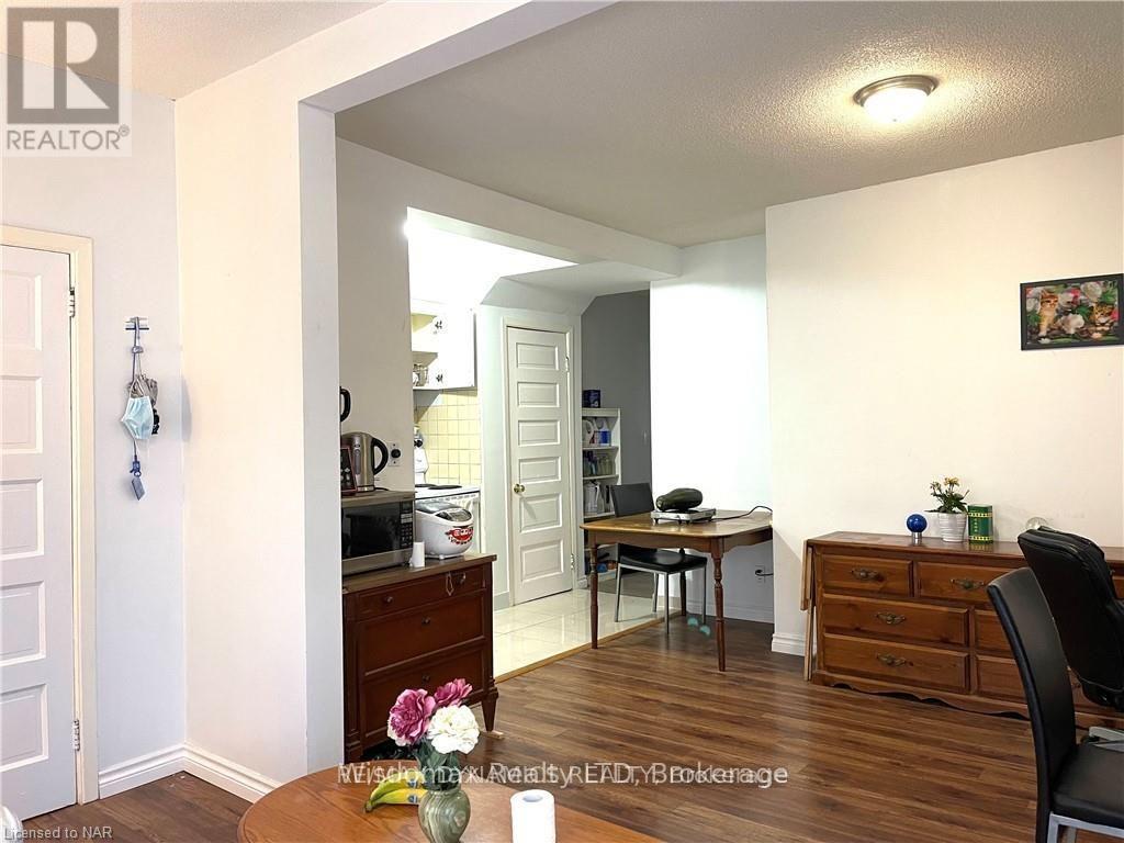 4696 Mcdougall Crescent, Niagara Falls, Ontario  L2E 1B9 - Photo 2 - X13084376