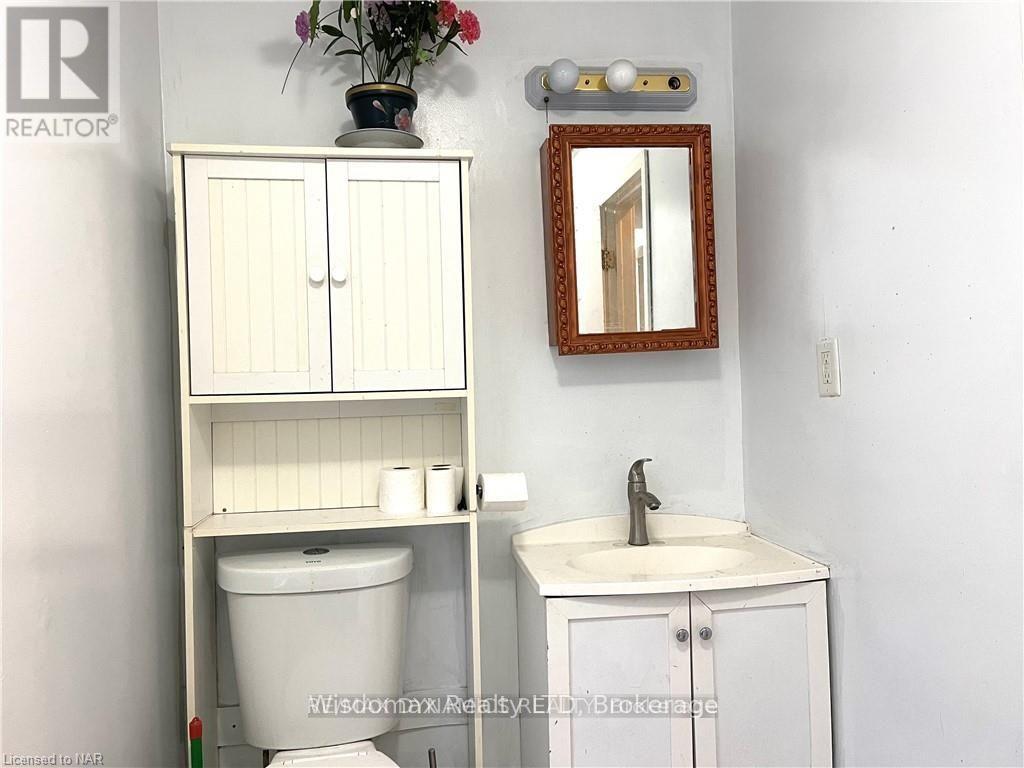 4696 Mcdougall Crescent, Niagara Falls, Ontario  L2E 1B9 - Photo 6 - X13084376