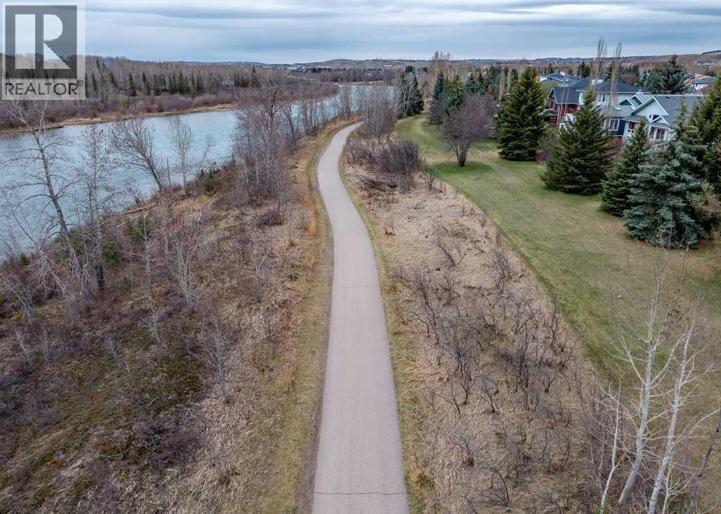 79 Riverview Circle, Cochrane, Alberta  T4C 1K4 - Photo 45 - A2308062