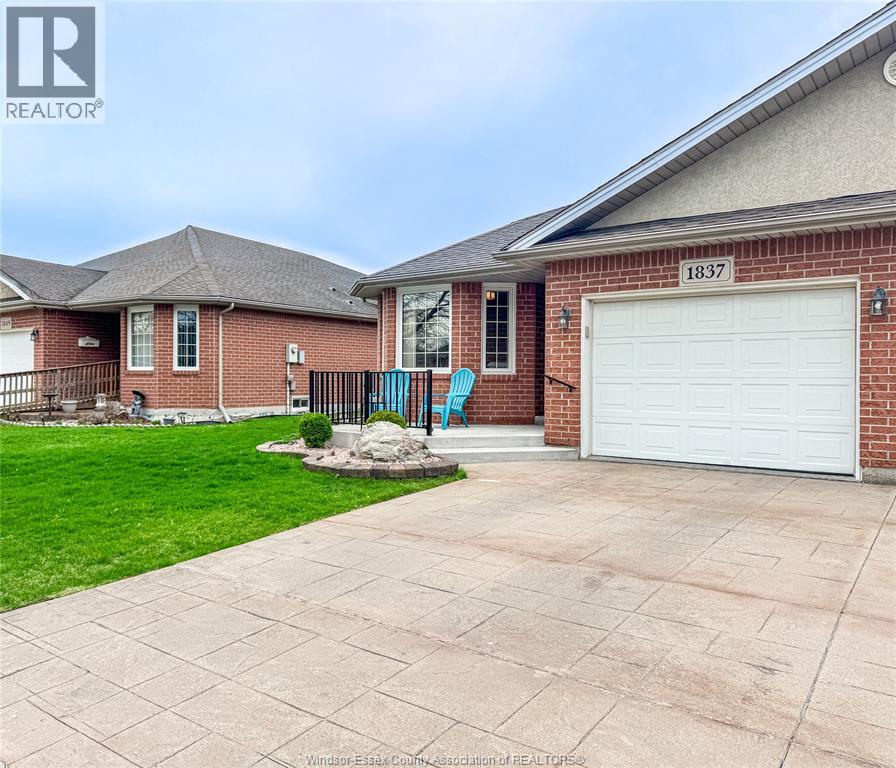 1837 Questa Drive, Windsor, Ontario  N8P 1M5 - Photo 2 - 26010064