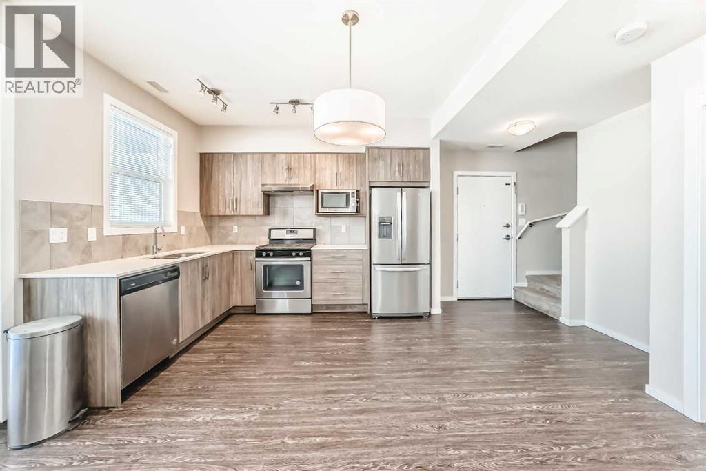 204, 135 Redstone Walk Ne, Calgary, Alberta  T3N 1M6 - Photo 5 - A2287997