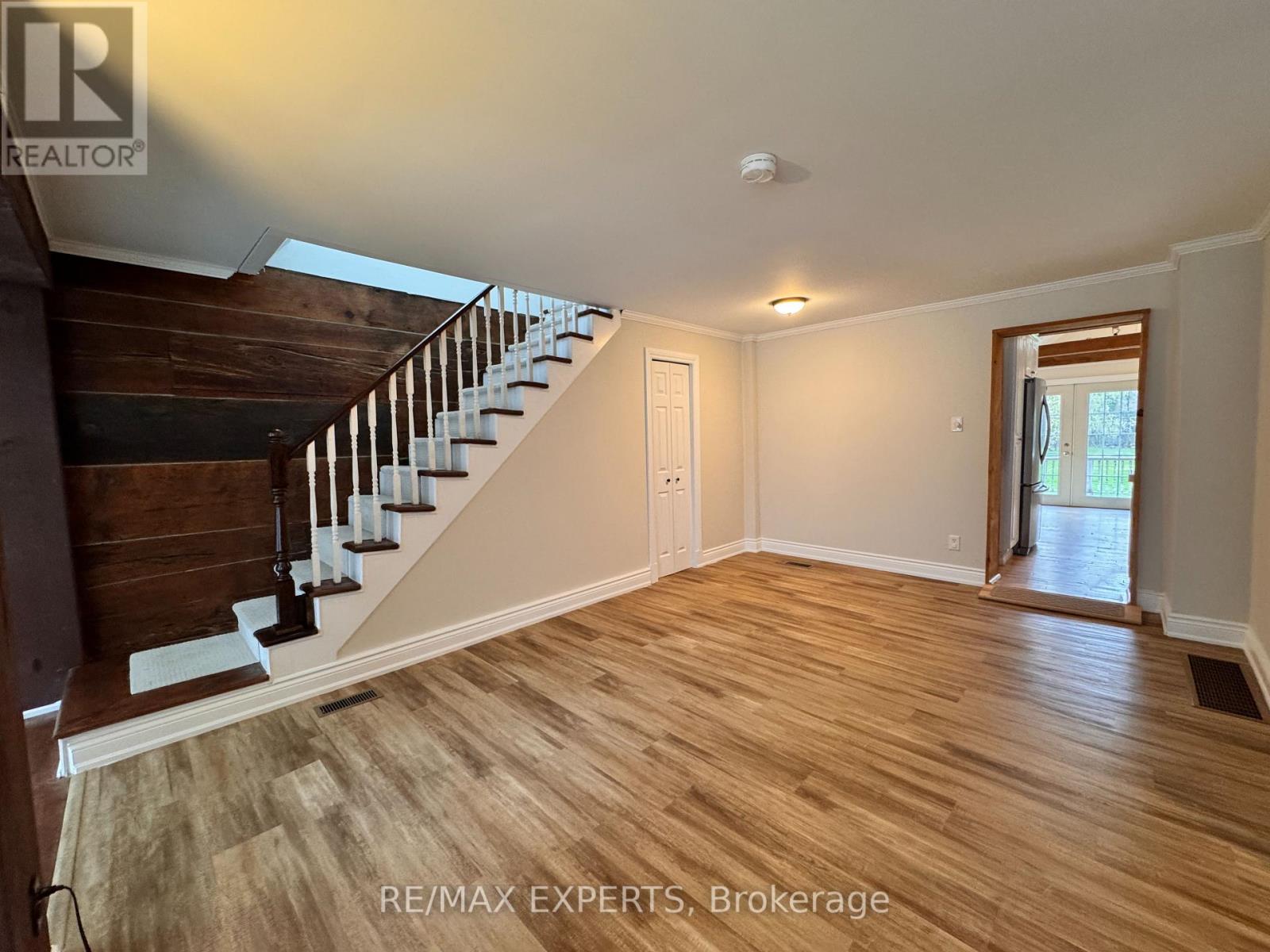120 Patterson Street, New Tecumseth, Ontario  L0G 1A0 - Photo 12 - N13078356