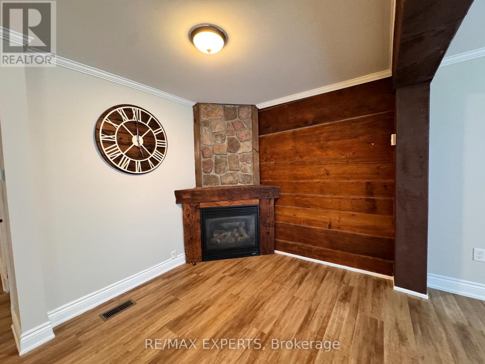120 Patterson Street, New Tecumseth, Ontario  L0G 1A0 - Photo 10 - N13078356