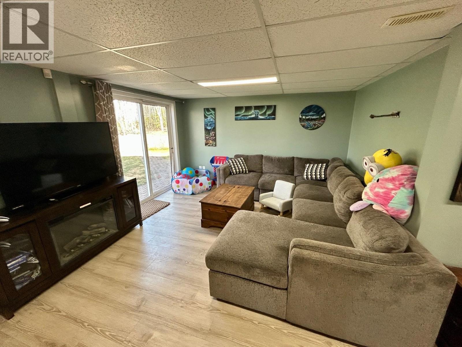 5604 Minnaker Crescent, Fort Nelson, British Columbia  V0C 1R0 - Photo 22 - R3027350