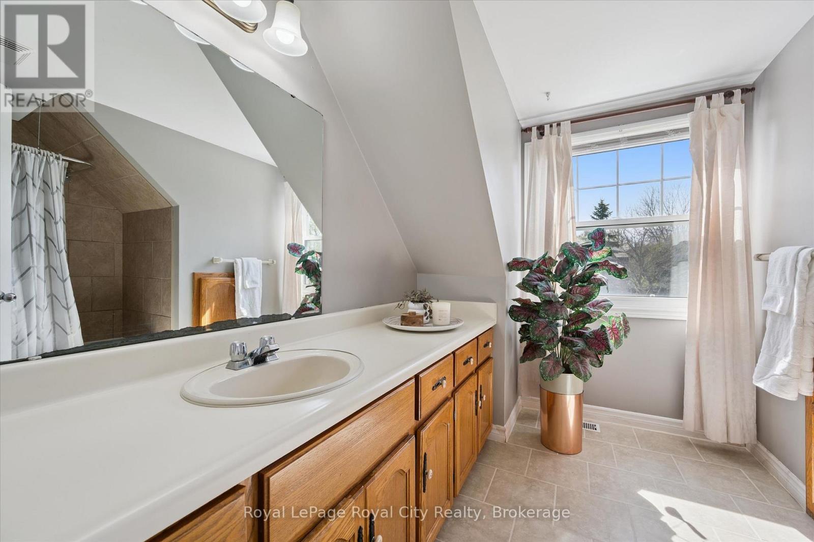 361 Ironwood Road, Guelph, Ontario  N1G 3P2 - Photo 19 - X13084294