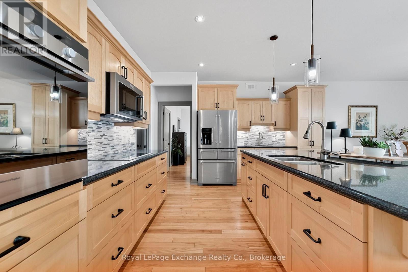 223 Upper Lorne Beach Road, Kincardine, Ontario  N0G 2T0 - Photo 15 - X13084534