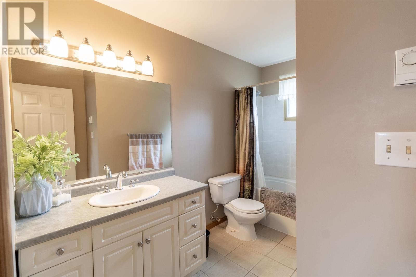 7 Golf Range Cres, Sault Ste. Marie, Ontario  P6A 6A4 - Photo 16 - SM260867