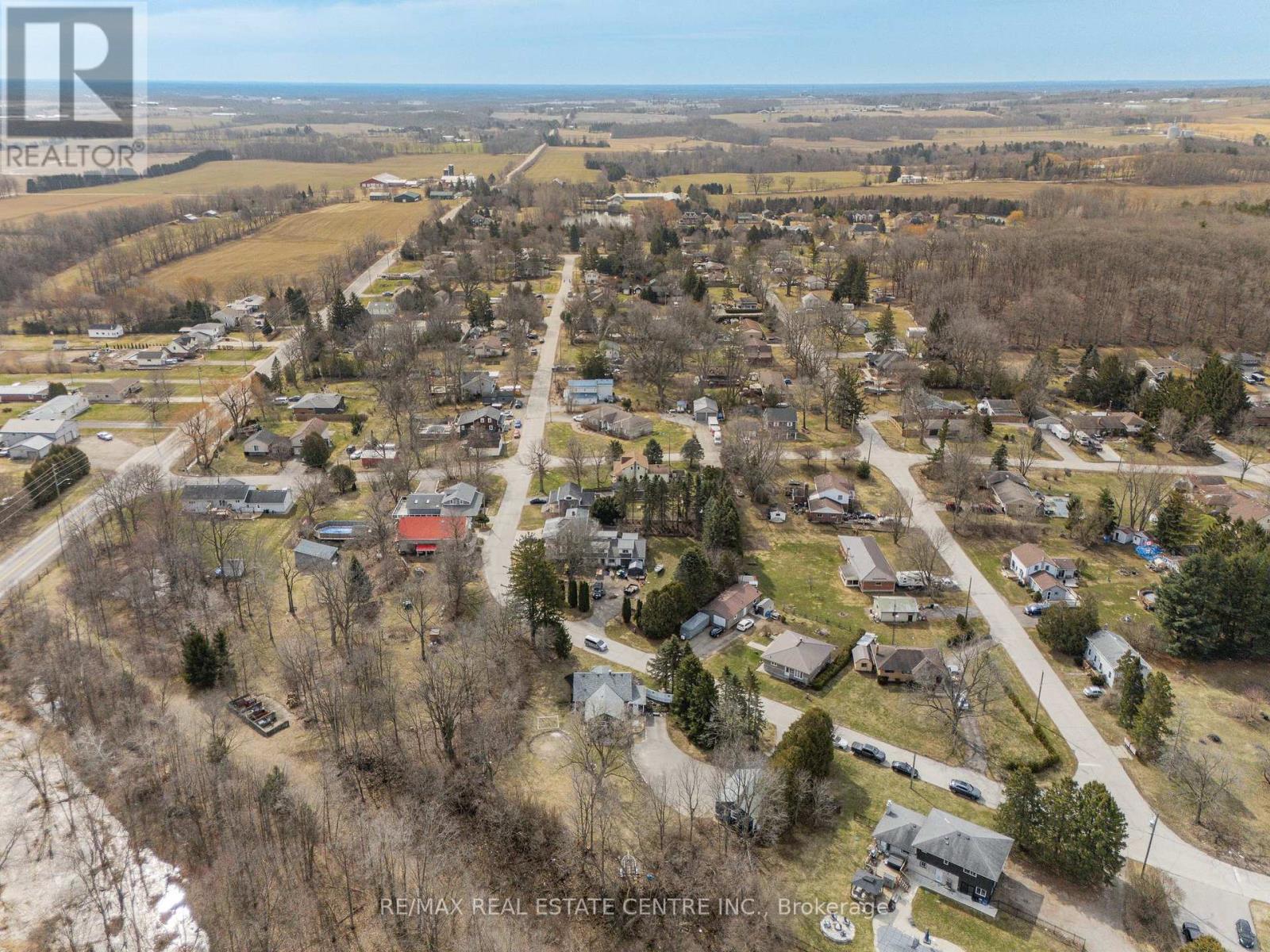 1 Hughson Street, North Dumfries, Ontario  N0B 1L0 - Photo 50 - X12935554