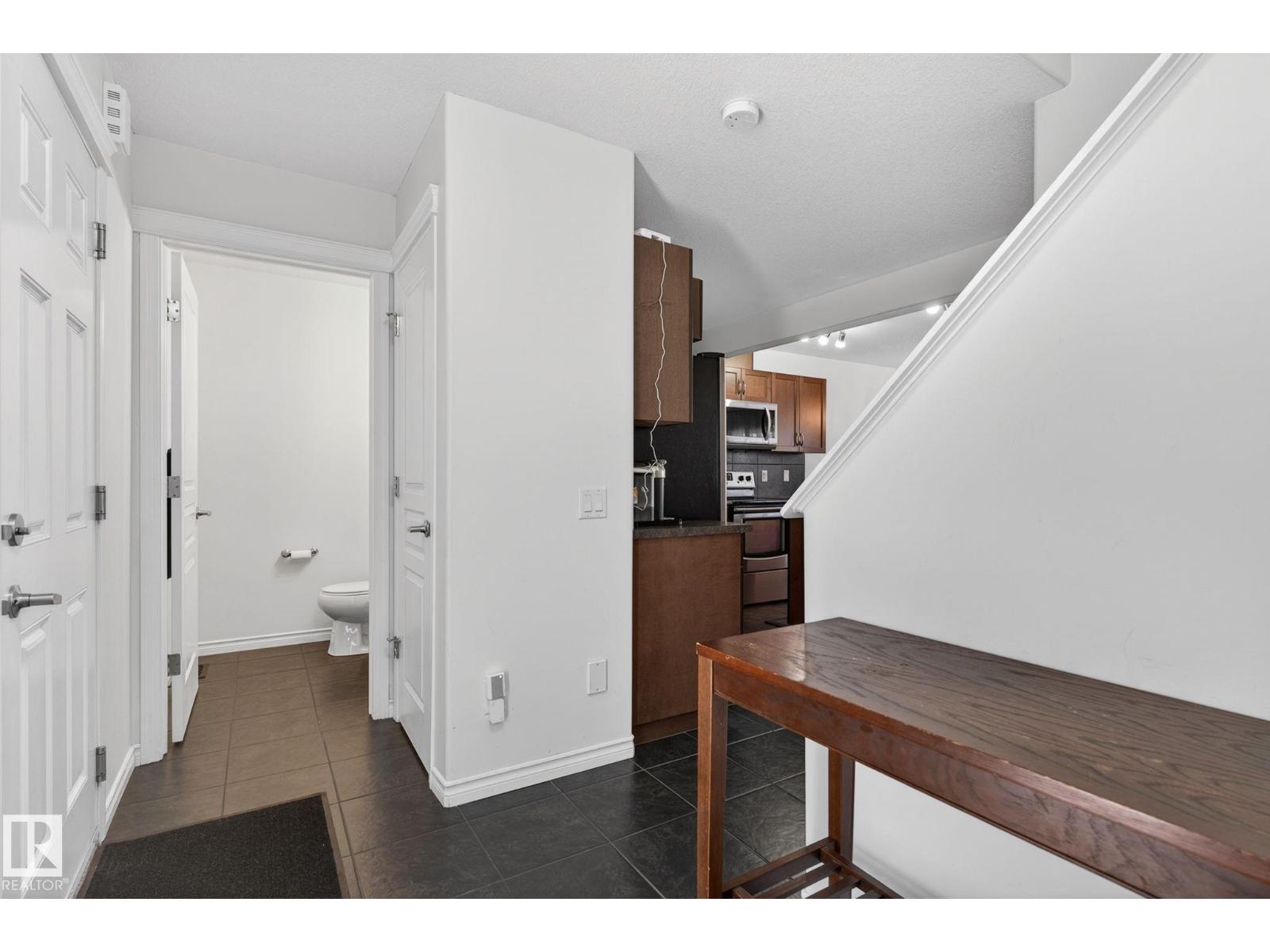 21722 99a Av Nw Nw, Edmonton, Alberta  T5T 4T5 - Photo 4 - E4485751