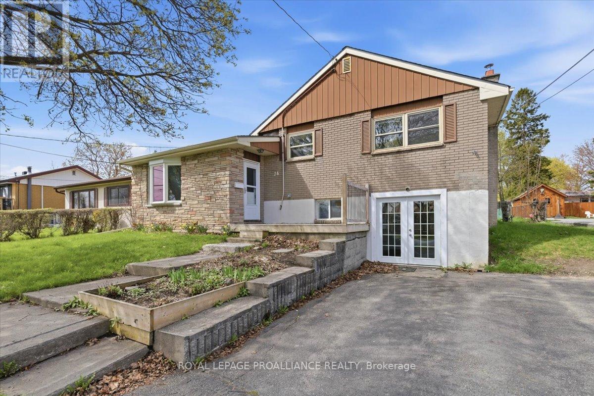 24 GILBERT STREET, Belleville, Ontario