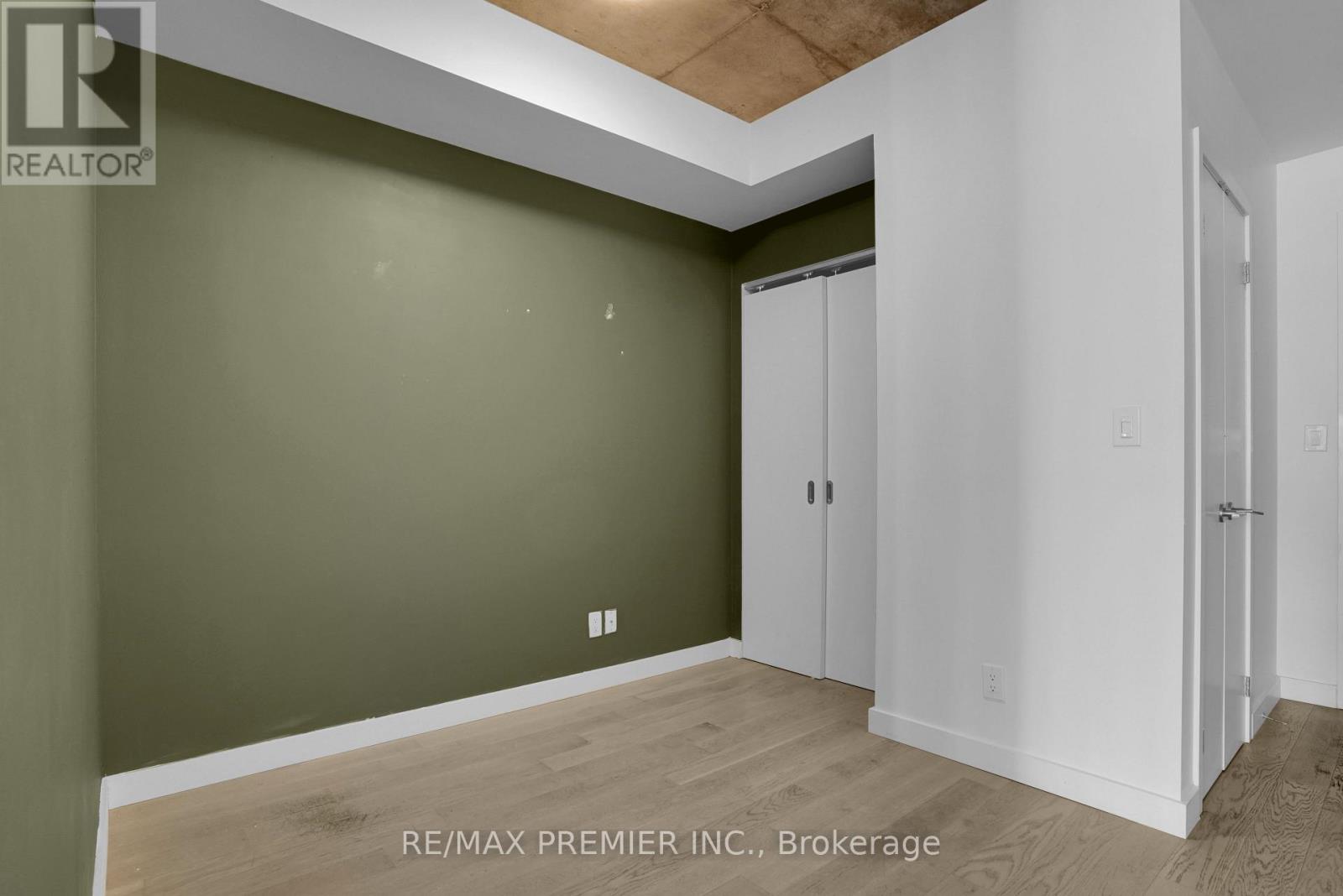 1118 - 111 Bathurst Street, Toronto, Ontario  M5V 2R1 - Photo 12 - C13084374