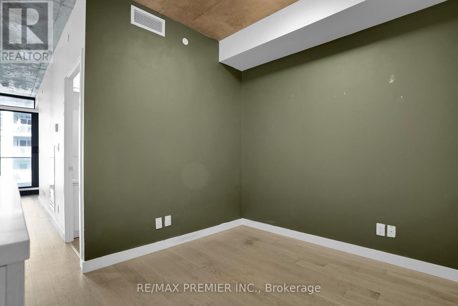 1118 - 111 Bathurst Street, Toronto, Ontario  M5V 2R1 - Photo 13 - C13084374