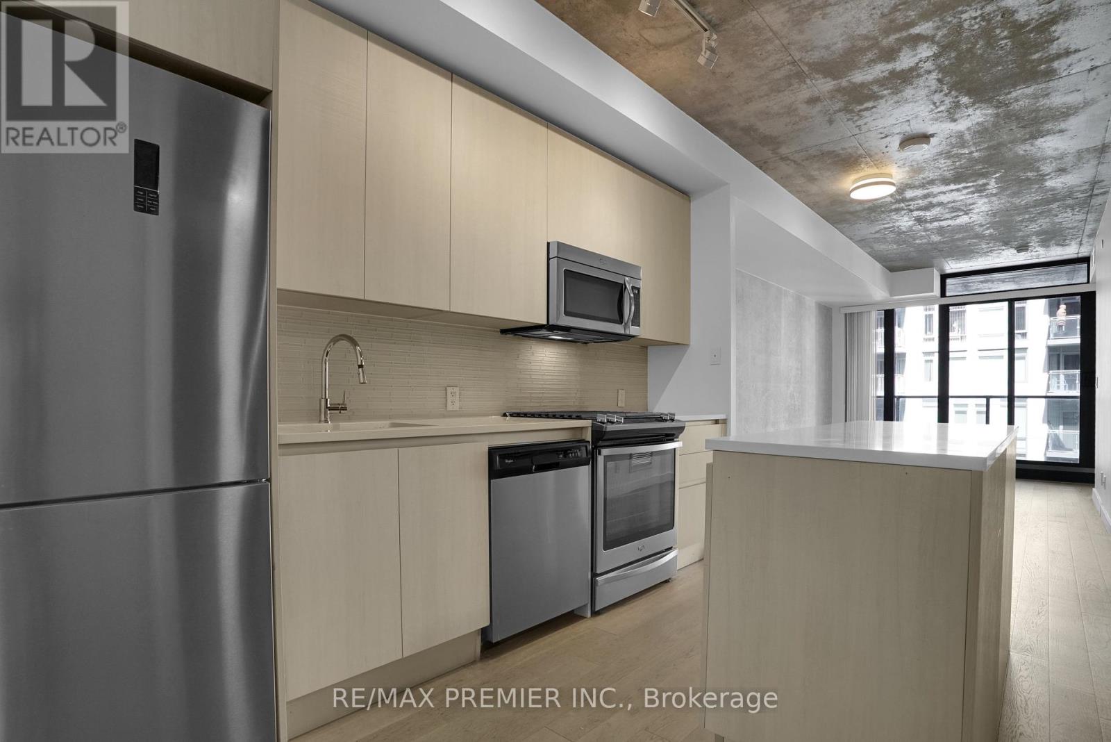 1118 - 111 Bathurst Street, Toronto, Ontario  M5V 2R1 - Photo 8 - C13084374