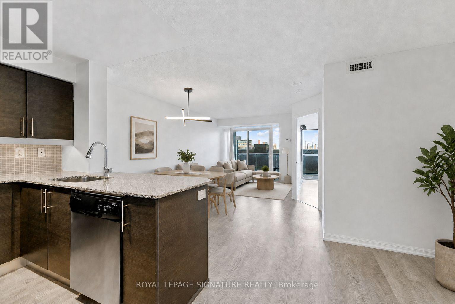 612 - 125 WESTERN BATTERY ROAD, Toronto, Ontario
