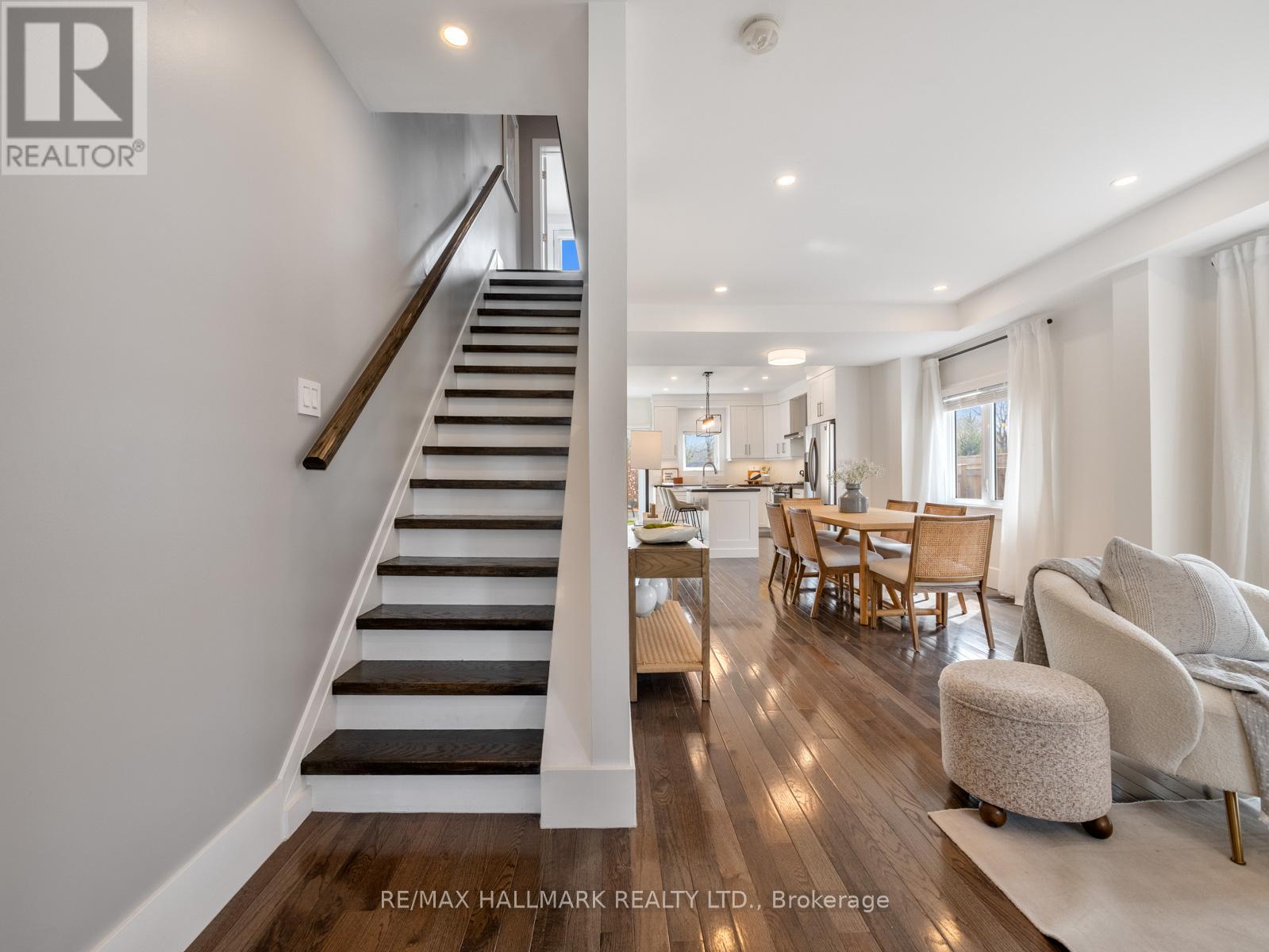 151 Eastwood Avenue, Toronto, Ontario  M1N 3H5 - Photo 14 - E13084290