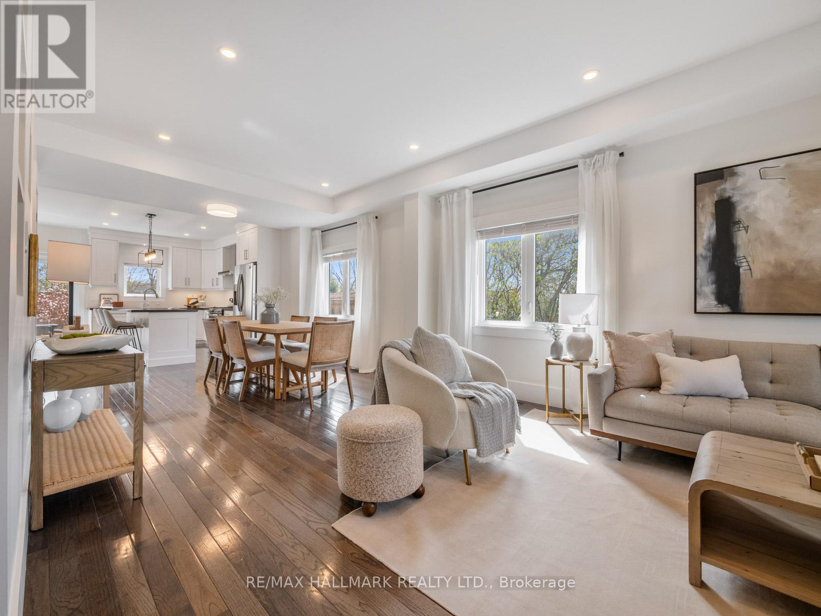 151 Eastwood Avenue, Toronto, Ontario  M1N 3H5 - Photo 3 - E13084290