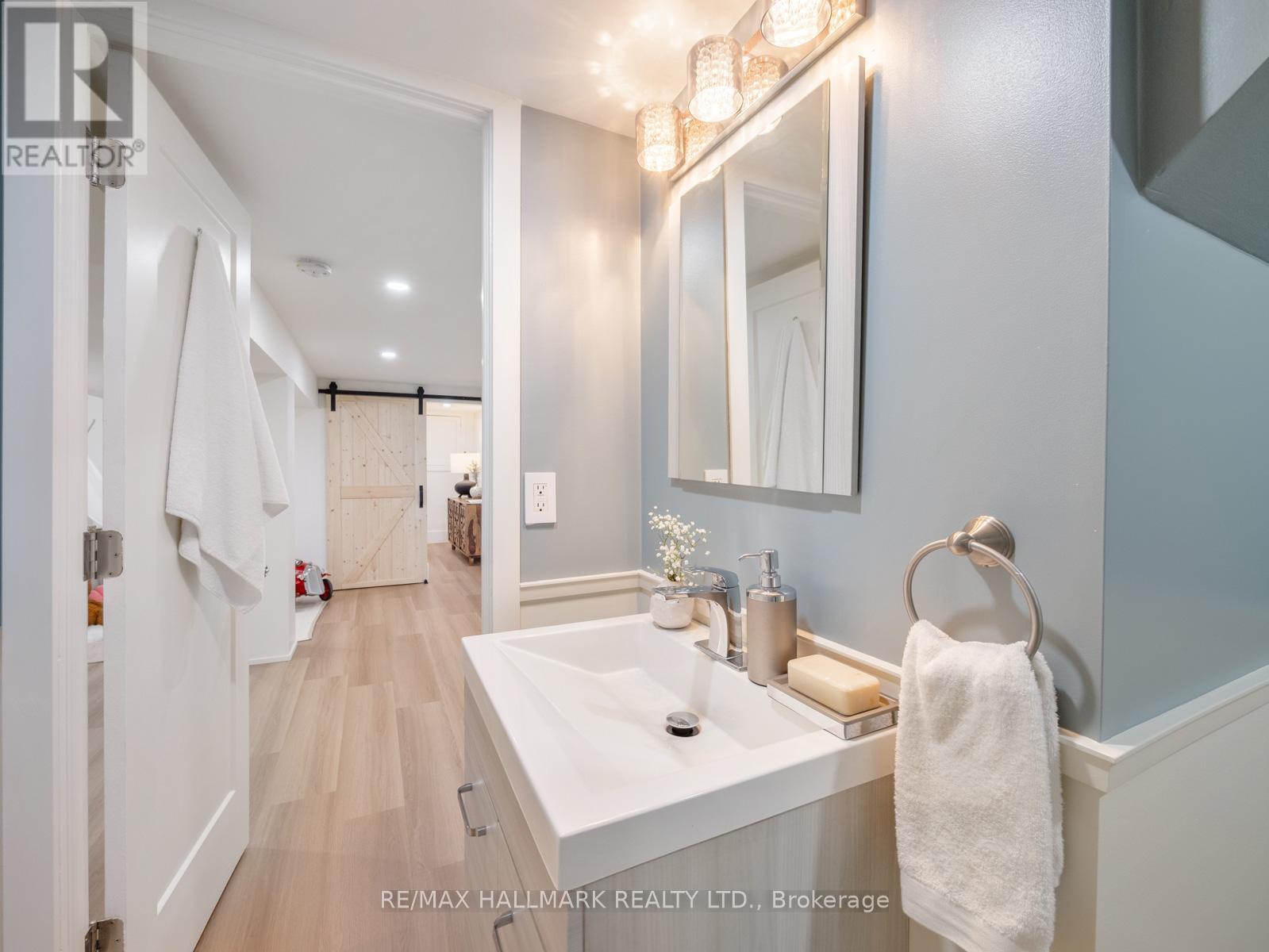 151 Eastwood Avenue, Toronto, Ontario  M1N 3H5 - Photo 30 - E13084290