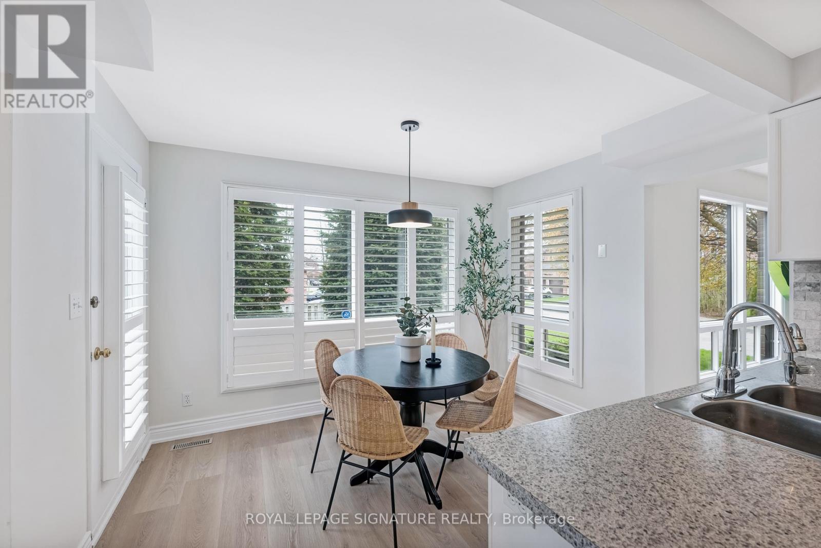 1204 Maple Gate Road, Pickering, Ontario  L1X 1T1 - Photo 11 - E13084320