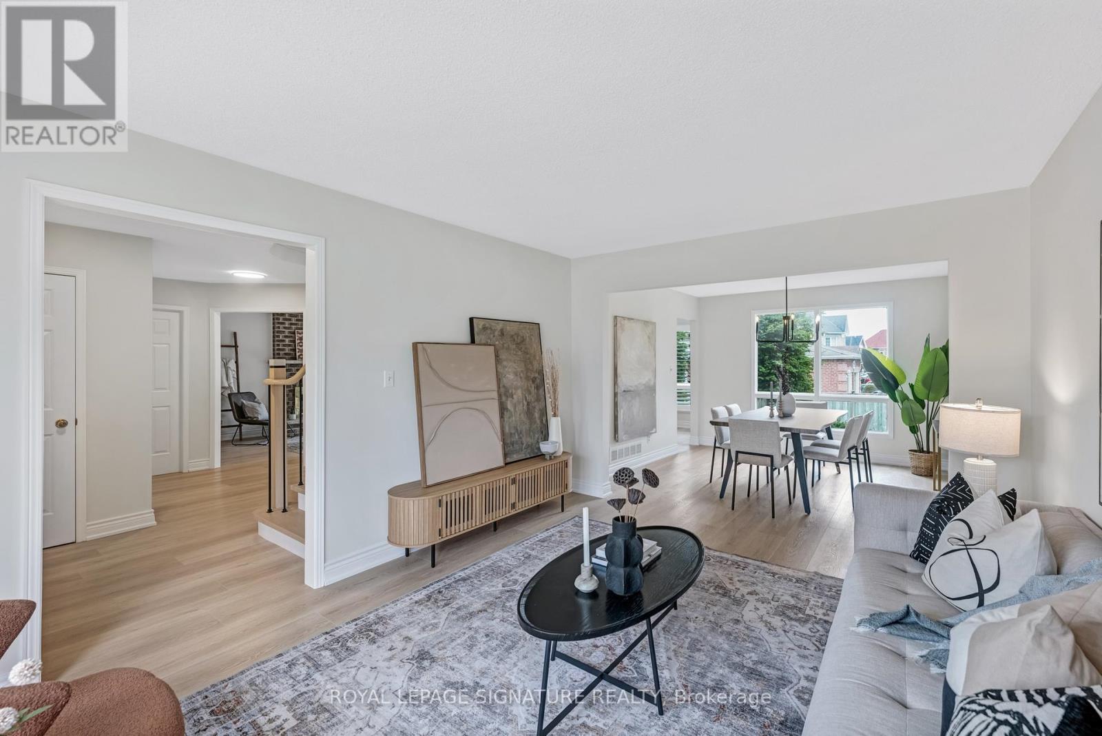 1204 Maple Gate Road, Pickering, Ontario  L1X 1T1 - Photo 4 - E13084320