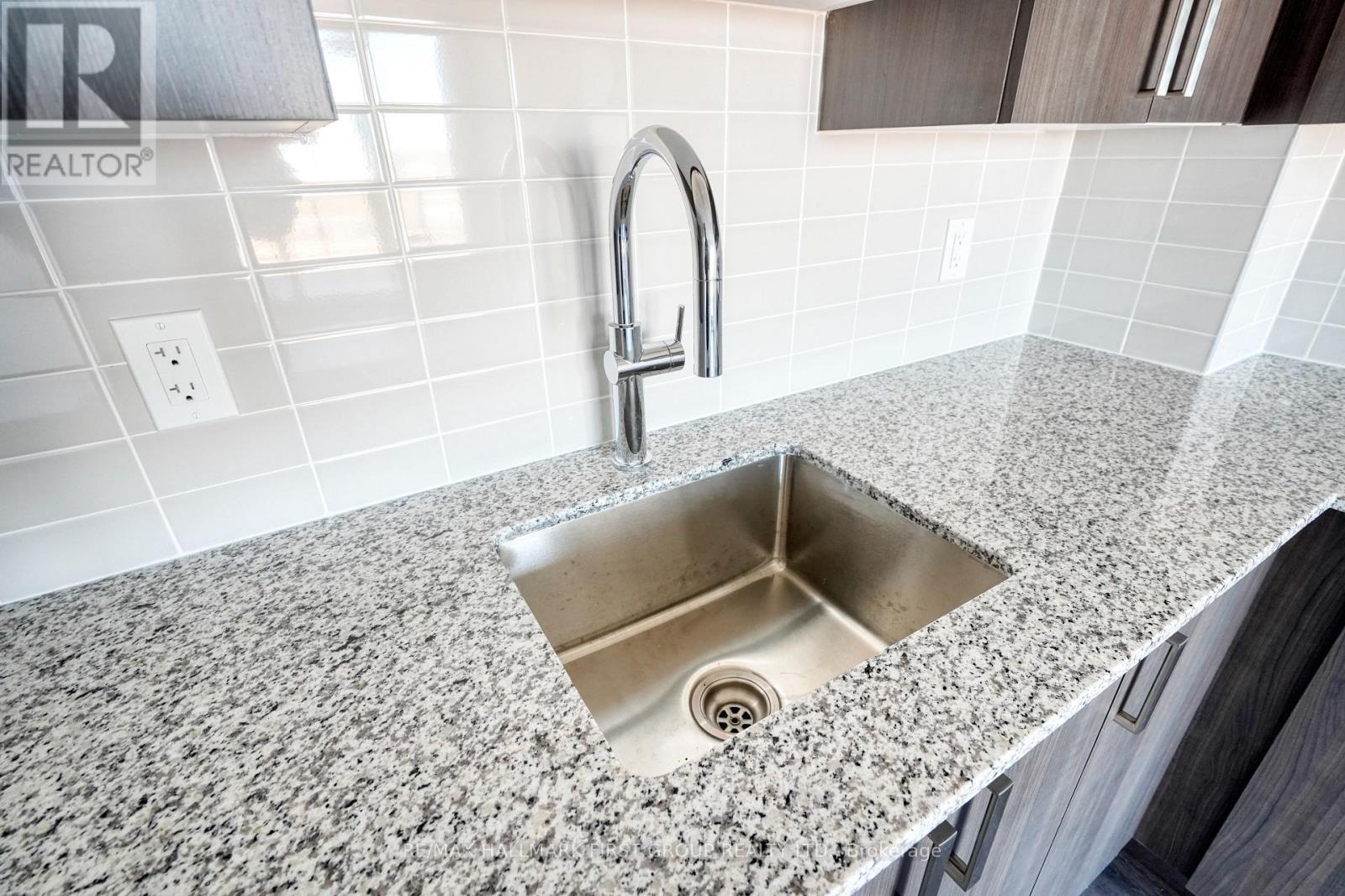 1411 - 1455 Celebration Drive, Pickering, Ontario  L1W 1L8 - Photo 10 - E13084400