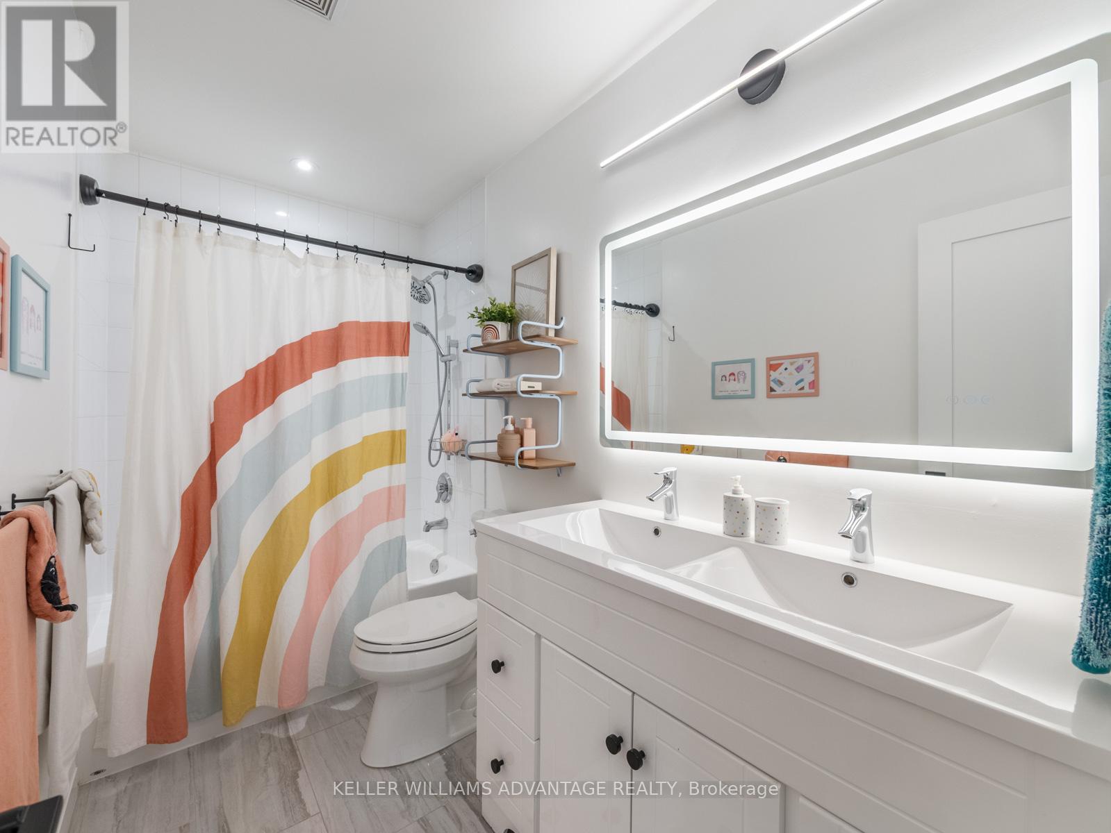 87 Boardwalk Drive, Toronto, Ontario  M4L 3X9 - Photo 23 - E13084442