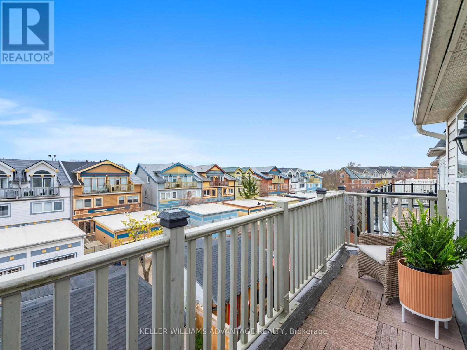 87 Boardwalk Drive, Toronto, Ontario  M4L 3X9 - Photo 30 - E13084442