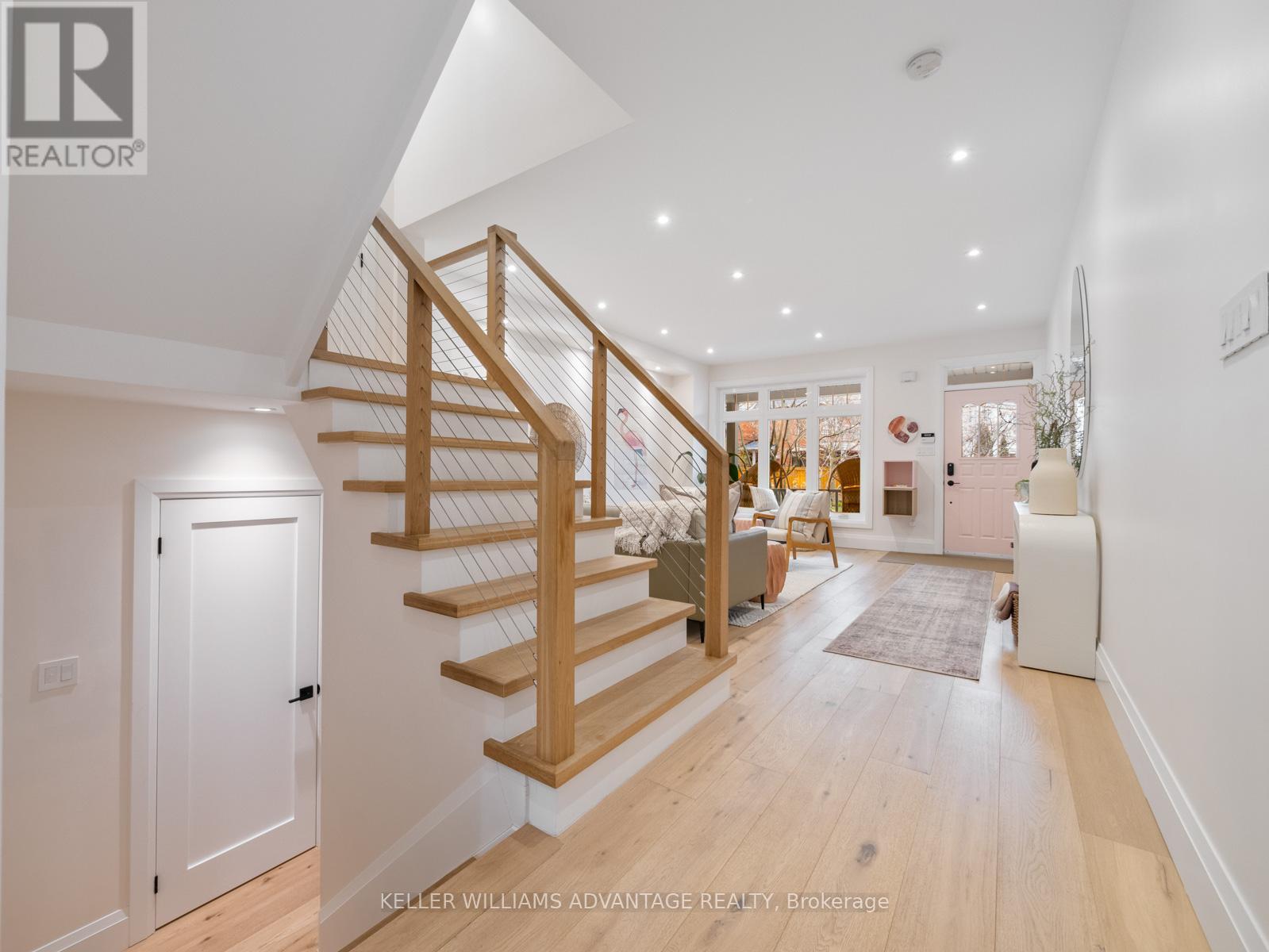 87 Boardwalk Drive, Toronto, Ontario  M4L 3X9 - Photo 7 - E13084442