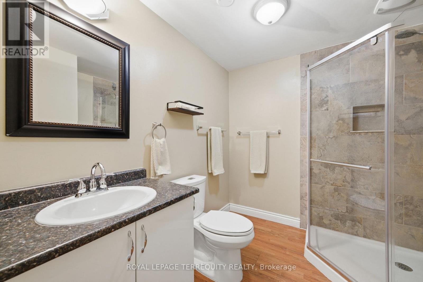 20 Selkirk Drive, Whitby, Ontario  L1M 2E6 - Photo 34 - E13084458