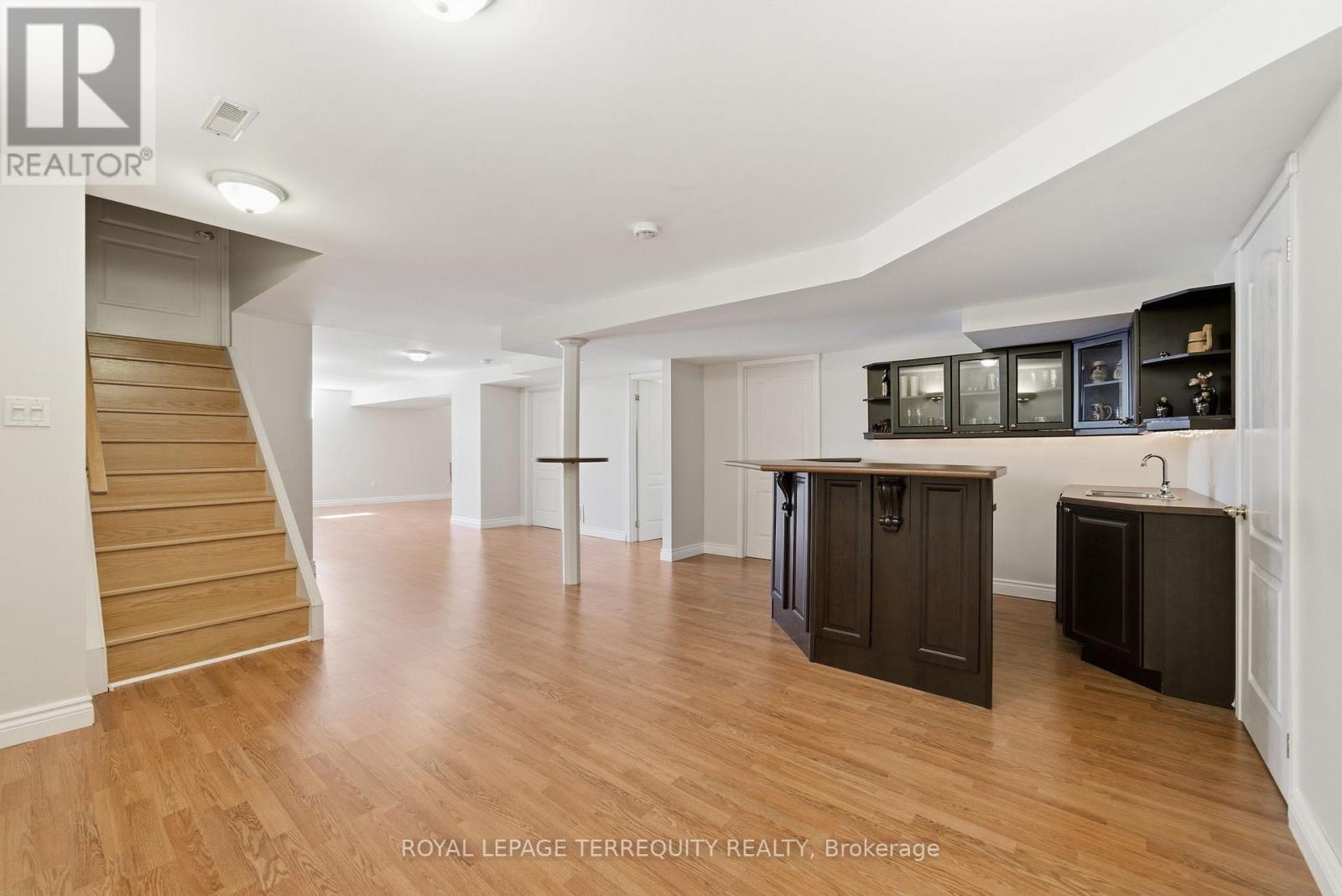 20 Selkirk Drive, Whitby, Ontario  L1M 2E6 - Photo 35 - E13084458