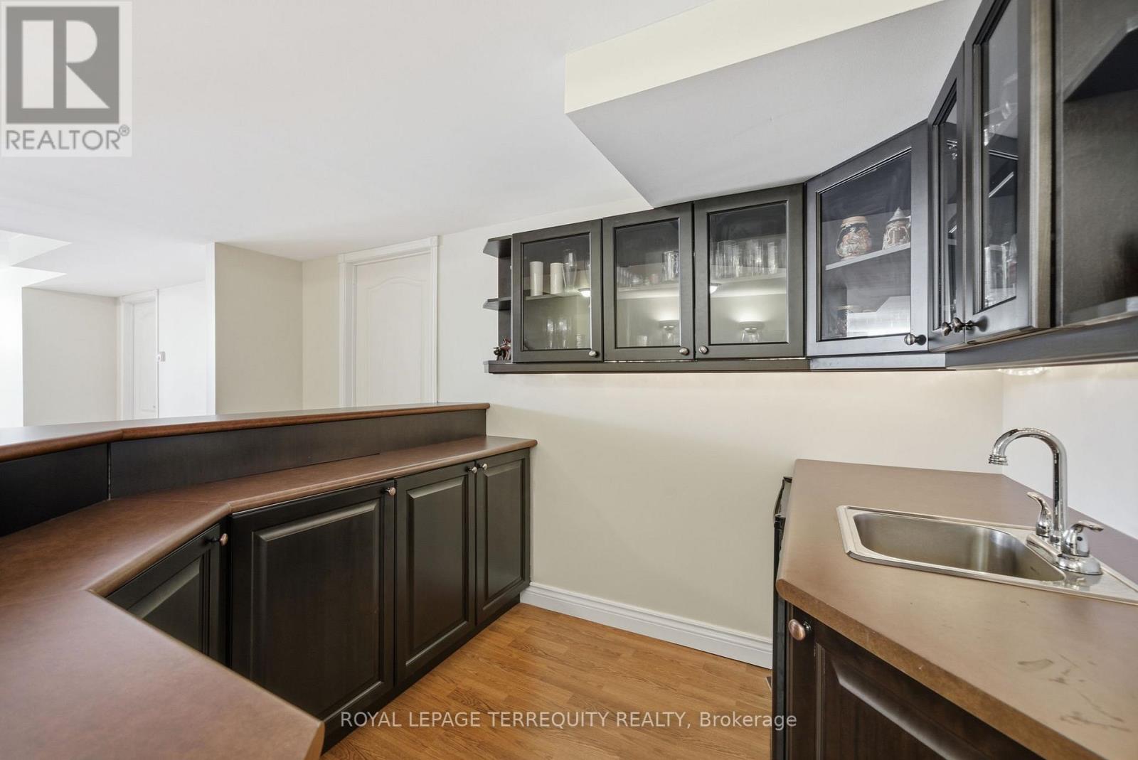 20 Selkirk Drive, Whitby, Ontario  L1M 2E6 - Photo 37 - E13084458