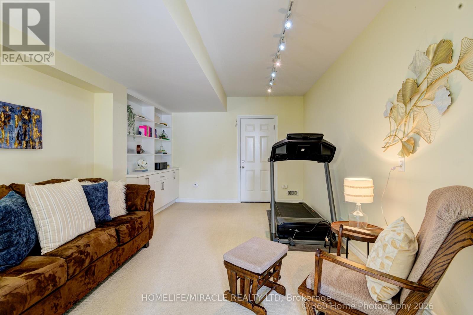 48 Strangford Lane, Toronto, Ontario  M1L 0E4 - Photo 25 - E13084460