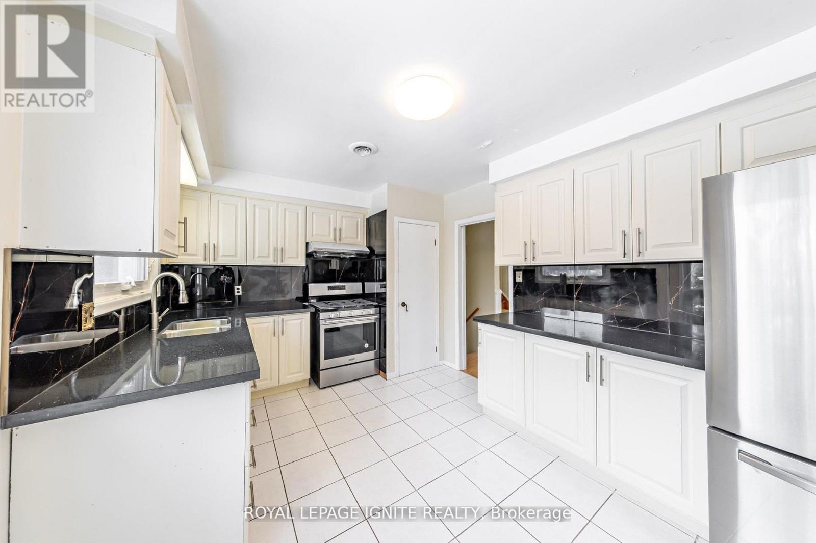 Main - 83 Deep Dene Drive, Toronto, Ontario  M1C 1L9 - Photo 22 - E13084480