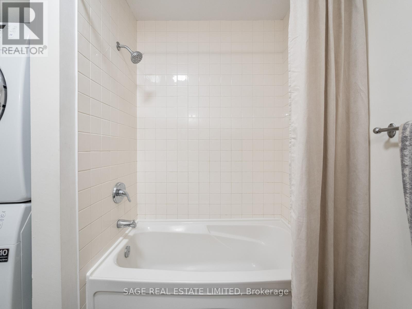811 - 233 Carlaw Avenue, Toronto, Ontario  M4M 3N6 - Photo 27 - E13084500