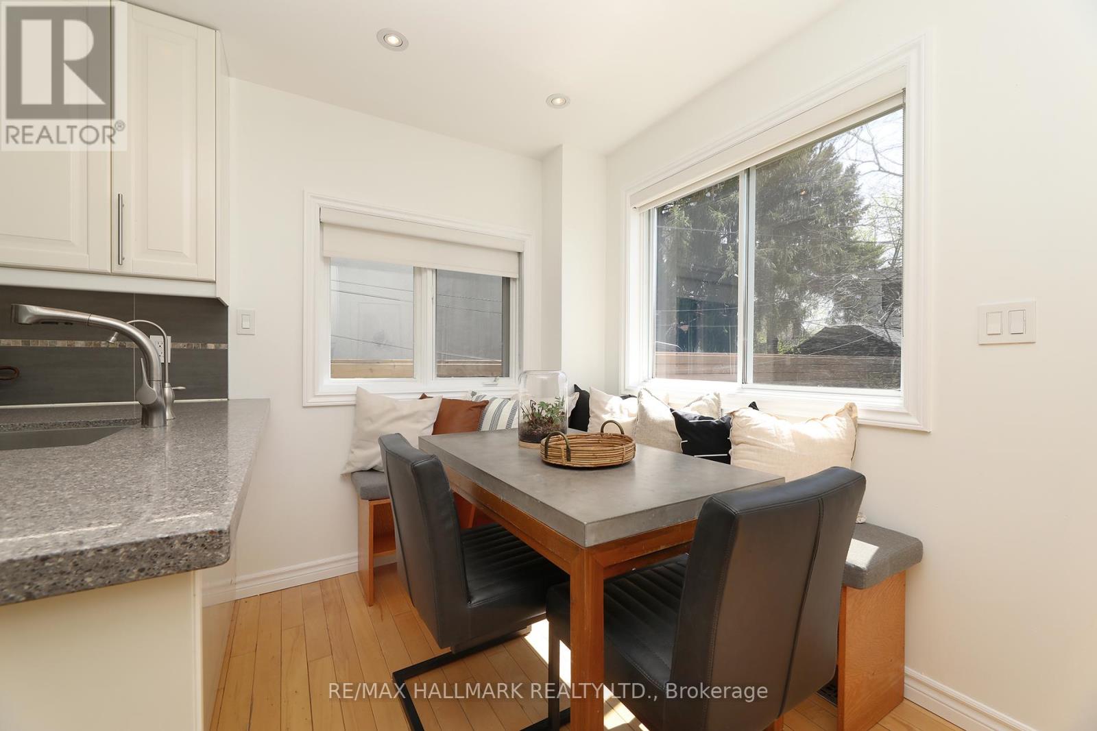 787 Sammon Avenue, Toronto, Ontario  M4C 2E6 - Photo 12 - E13084526